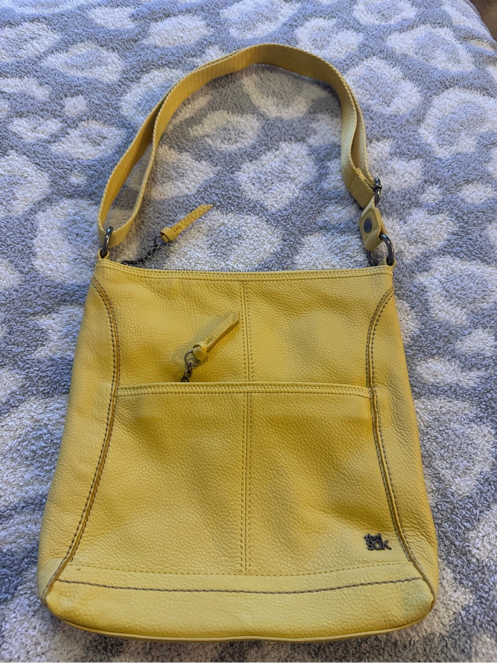 The Sak Lucia Leather Crossbody Shoulder Bag in Yellow EUC